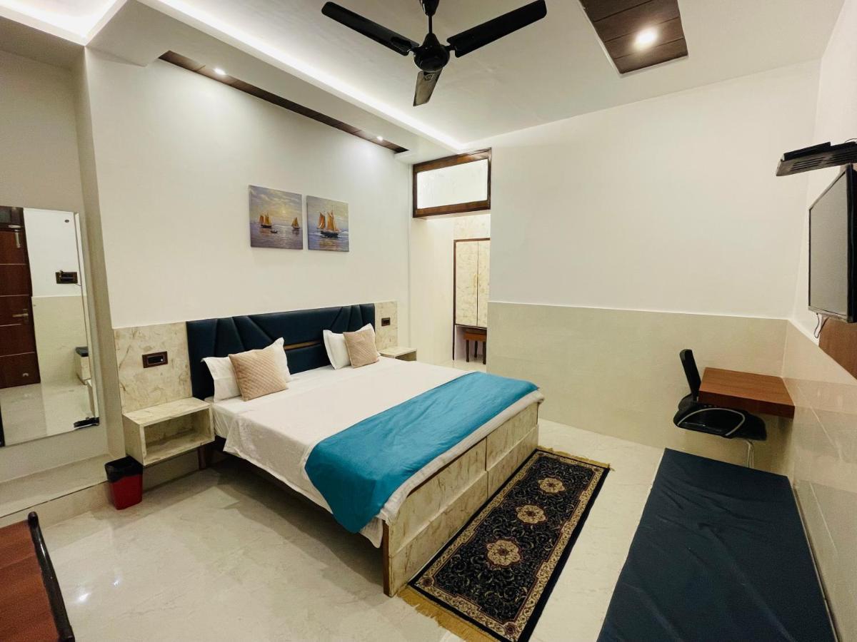 Hotel Dileep42 Lucknow Extérieur photo