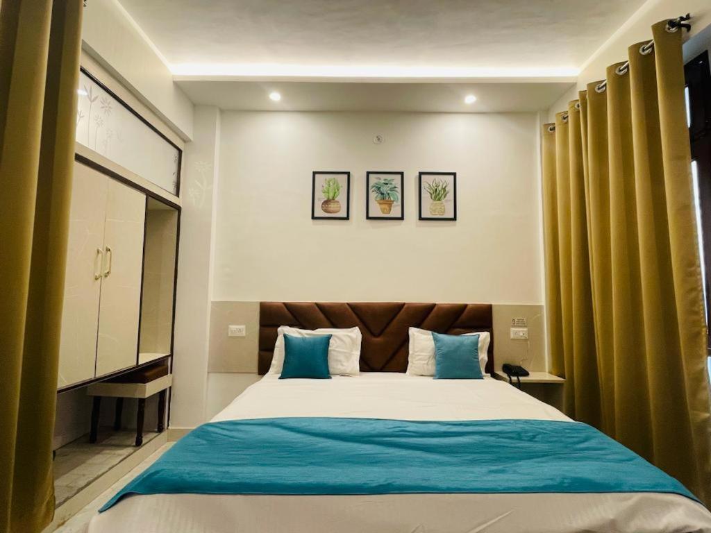 Hotel Dileep42 Lucknow Extérieur photo