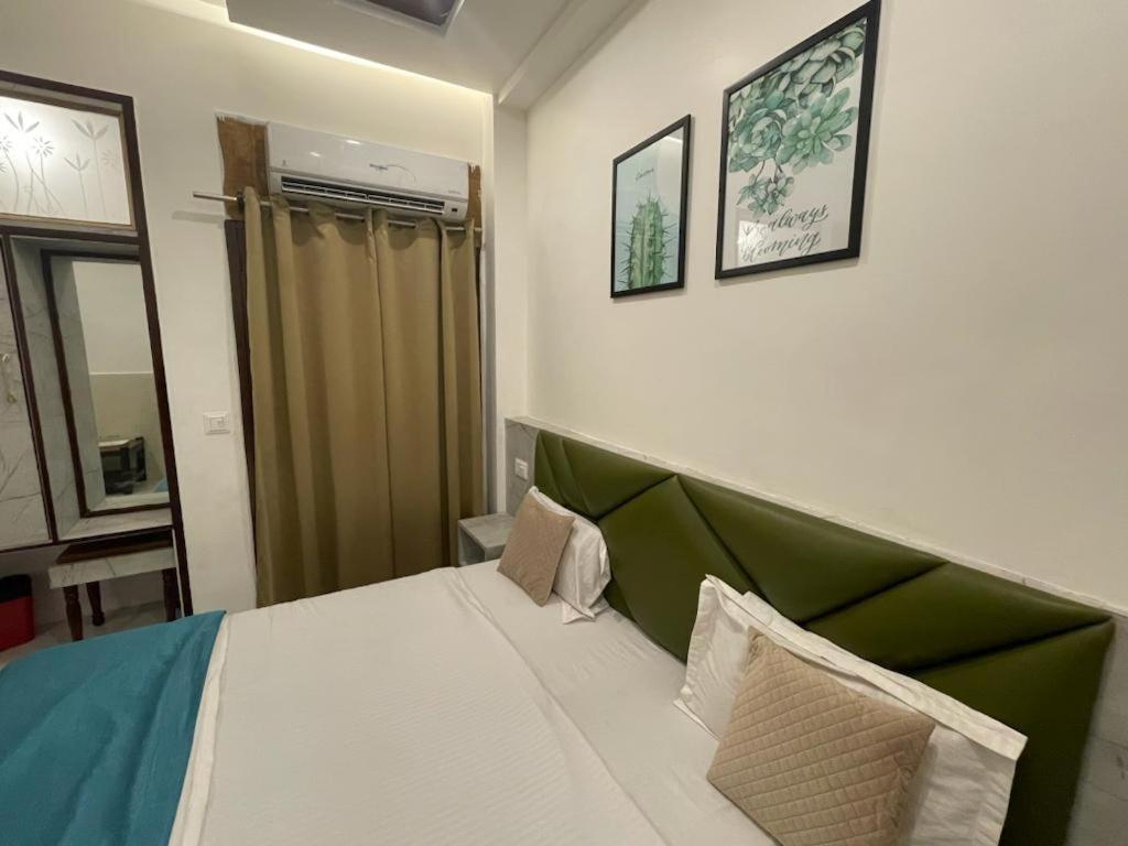Hotel Dileep42 Lucknow Extérieur photo