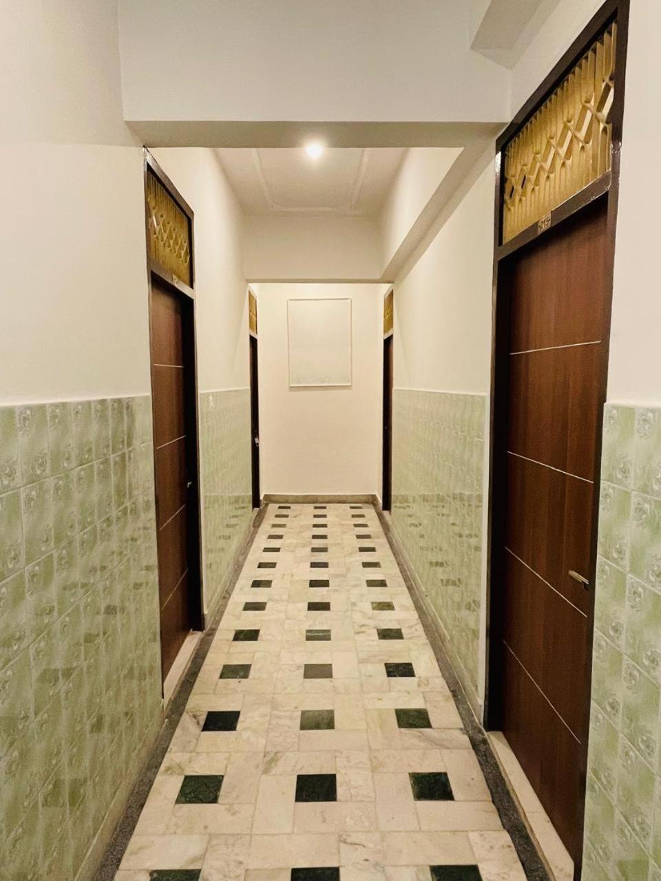 Hotel Dileep42 Lucknow Extérieur photo